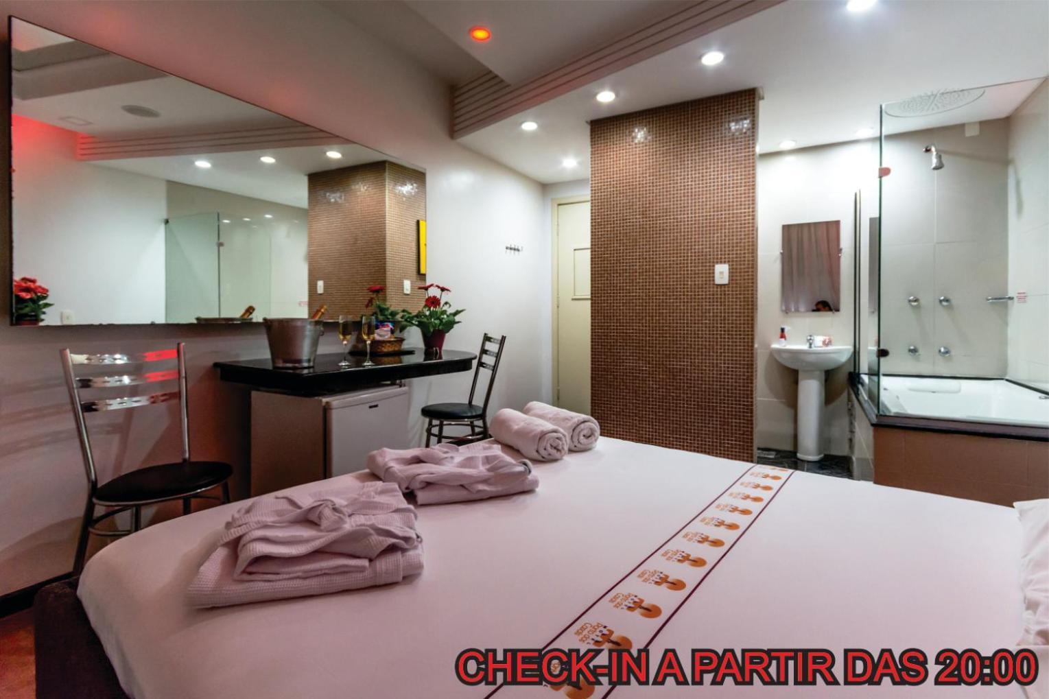 Suite Spa Bath,1543931377:JPEG